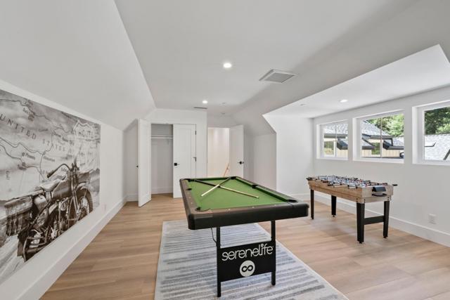 266 W Hilton Drive, Boulder Creek CA: https://media.crmls.org/mediaz/5bfb24be-7526-4feb-8eb3-c08707cd8b6c.jpg