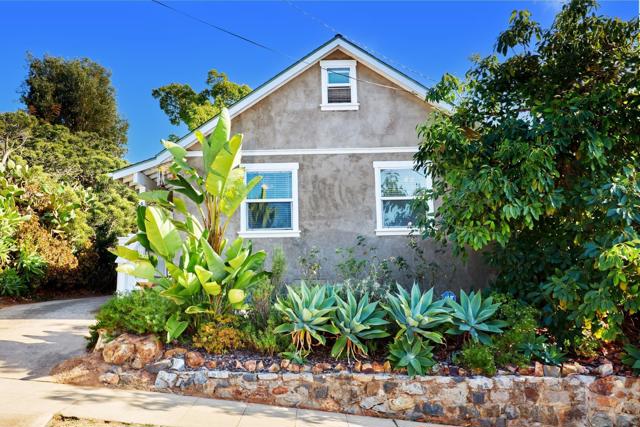 8417 Lemon Avenue, La Mesa CA: https://media.crmls.org/mediaz/5bfb5991-25bd-45b3-90c0-5785d09f95b4.jpg