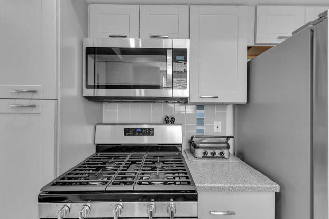 Image 4 of 35 For 2180 Palm Canyon Drive 34