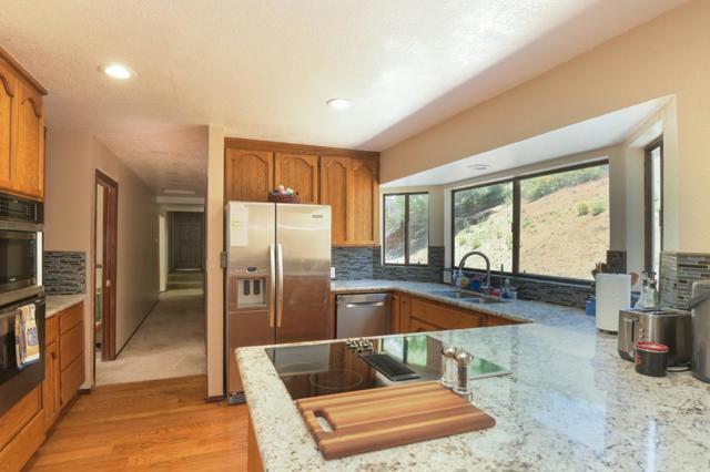 15223 Perry Lane, Morgan Hill CA: https://media.crmls.org/mediaz/5c008bea-9057-47b3-b327-c9a30c45475a.jpg