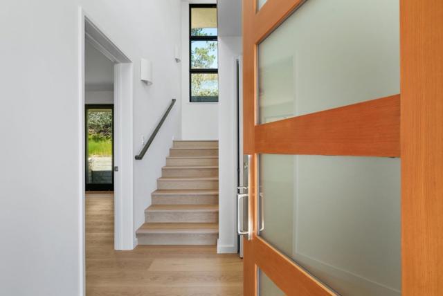 600 Seaview Terrace, La Selva Beach CA: https://media.crmls.org/mediaz/5c00d9dd-68d5-47c9-8c9d-55de85c20daf.jpg