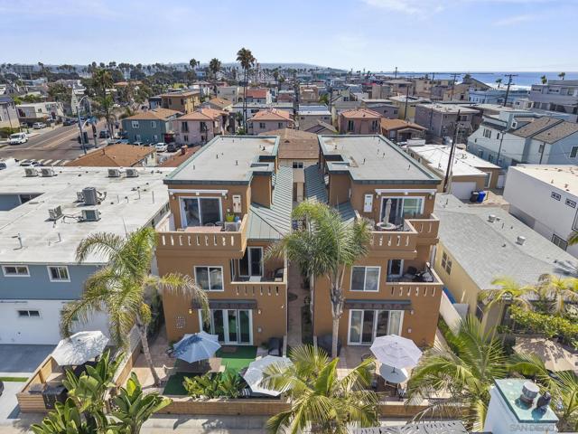 735 Jersey Court, San Diego CA: https://media.crmls.org/mediaz/5c022ea2-ea11-4407-acbc-41302aadcc22.jpg