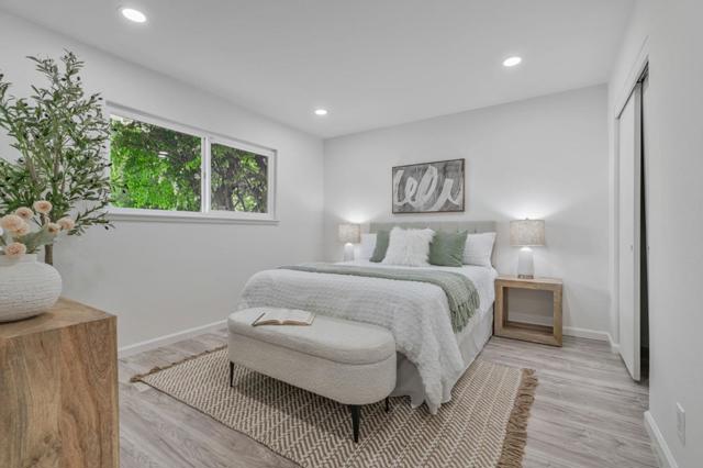 2336 Menalto Avenue, East Palo Alto CA: https://media.crmls.org/mediaz/5c0320e8-edfc-4161-9c78-f20052485629.jpg