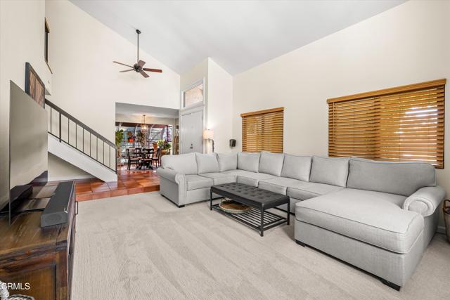 Detail Gallery Image 8 of 41 For 2436 Kimberly Ave, Camarillo,  CA 93010 - 4 Beds | 3 Baths