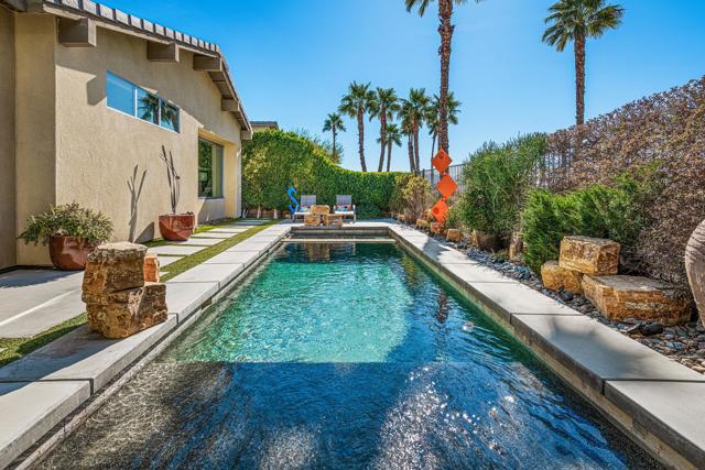 1275 Passage Street, Palm Springs CA: https://media.crmls.org/mediaz/5c052946-a707-497f-a992-1eaf71c3fa0b.jpg