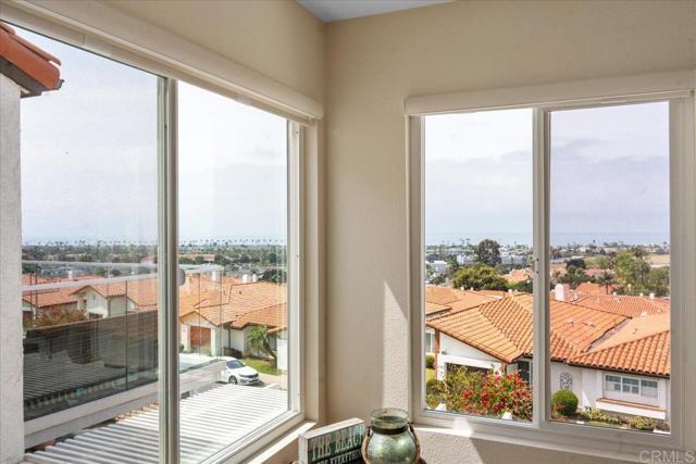 Detail Gallery Image 24 of 54 For 6757 Heath Ct, Carlsbad,  CA 92011 - 3 Beds | 2/1 Baths