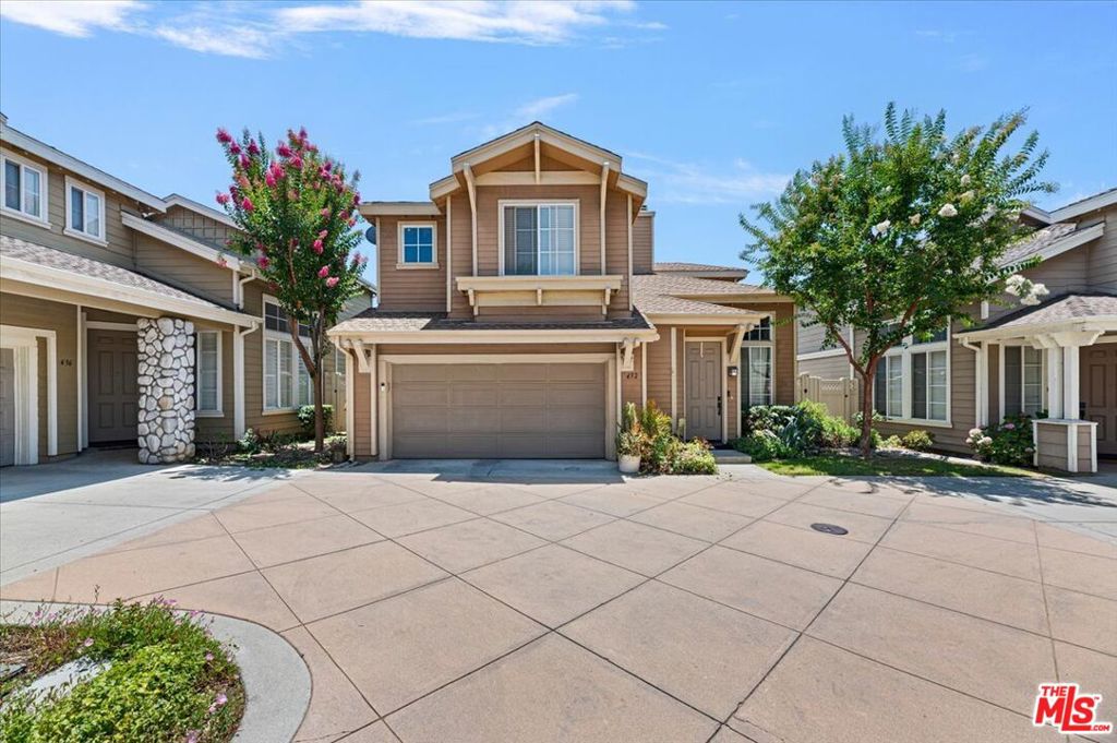 432 Middlebury Court