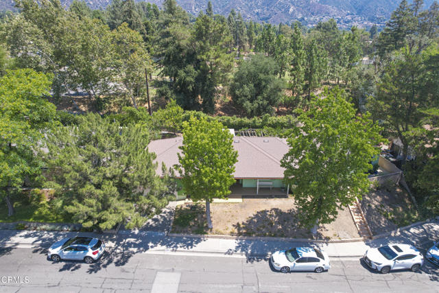 3553 Pontiac Street, La Crescenta CA: https://media.crmls.org/mediaz/5c062c0b-943b-4982-887a-17ab34ded4d1.jpg