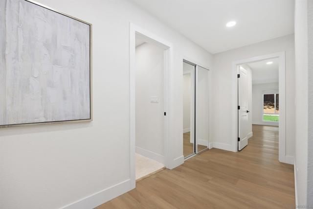 17111 Prado Pl, San Diego CA: https://media.crmls.org/mediaz/5c0771fb-3577-4815-bc89-13ed54ab09aa.jpg