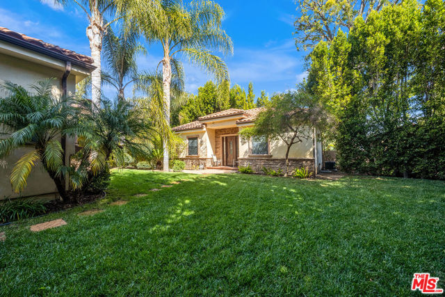 14933 Sutton Street, Sherman Oaks CA: https://media.crmls.org/mediaz/5c07b471-1ada-46e8-a53d-282dcb374440.jpg