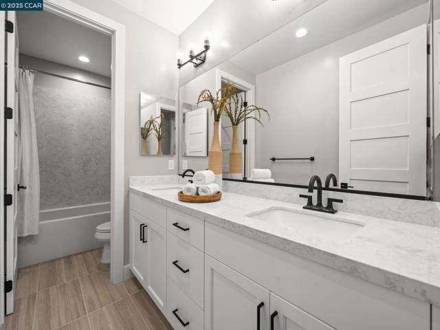 257 Haleena Place, Walnut Creek CA: https://media.crmls.org/mediaz/5c081747-467d-4604-a8e6-6885343d656d.jpg