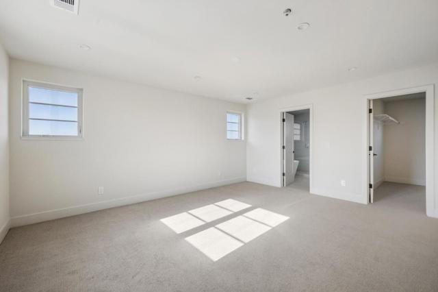 577 Creekside Court, Half Moon Bay CA: https://media.crmls.org/mediaz/5c0844d4-b027-4f46-8aad-b92c63a7f37d.jpg