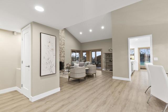 Detail Gallery Image 5 of 59 For 17636 Plaza Arica, San Diego,  CA 92128 - 3 Beds | 2 Baths