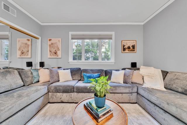 153 N San Mateo Drive, San Mateo CA: https://media.crmls.org/mediaz/5c08eb7b-27dd-4ed3-8bcd-1da51112e49c.jpg