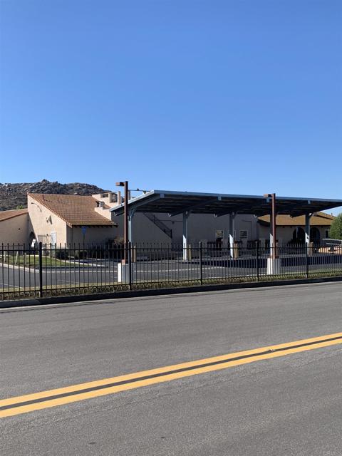 Detail Gallery Image 8 of 11 For 26092 Bamboo Palm Dr, Homeland,  CA 92548 - 2 Beds | 2 Baths