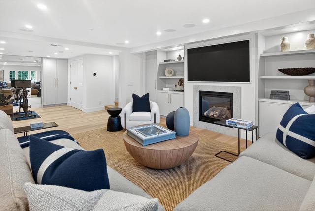 729 Chiltern Road, Hillsborough CA: https://media.crmls.org/mediaz/5c091c96-08ca-4dfa-9045-d0f5e5410a33.jpg