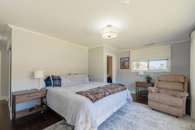 204 San Benancio Road, Salinas CA: https://media.crmls.org/mediaz/5c0a59ec-02bb-4ac0-9ba9-16d2a5ff33a2.jpg