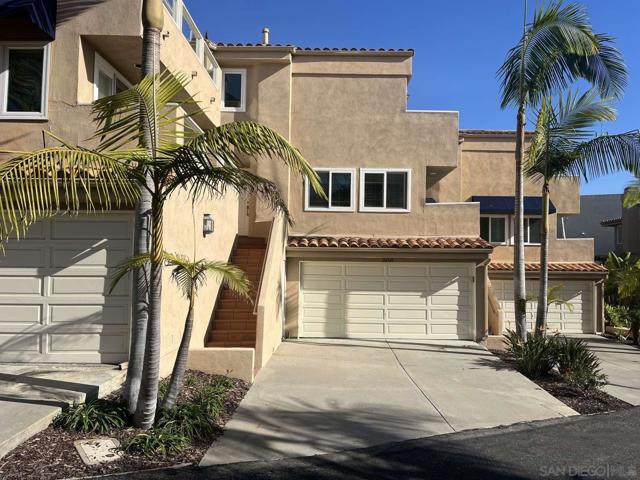 24345 Vista Point Ln, Dana Point CA: https://media.crmls.org/mediaz/5c0a846b-1400-4433-bc89-d96c9167c342.jpg