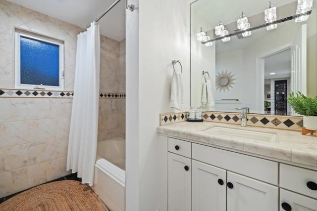 17920 Berta Canyon Road, Salinas CA: https://media.crmls.org/mediaz/5c0bc314-7fe4-49d6-9b09-916d7379fb69.jpg