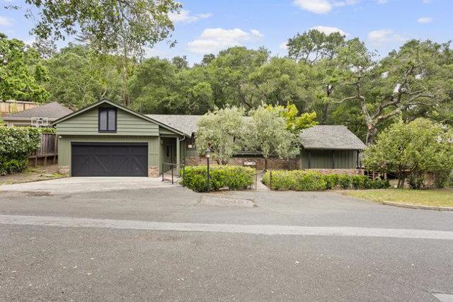 300 Chesham Avenue, San Carlos CA: https://media.crmls.org/mediaz/5c0cd686-eba4-4329-82bd-bd0df16d78ee.jpg