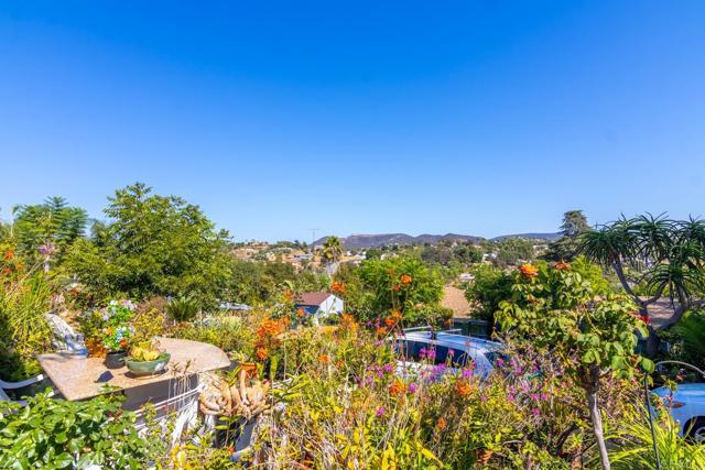 Image 20 of 66 For 1837 Montgomery Drive