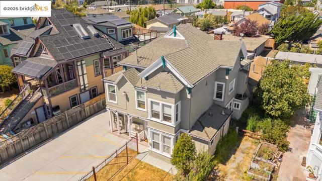 Image 14 of 29 For 1062 60th St