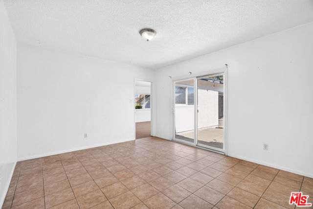 1320 West Farlington Street photo 9