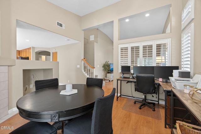 Detail Gallery Image 10 of 39 For 405 Paseo Del Valle, Camarillo,  CA 93010 - 3 Beds | 2/1 Baths
