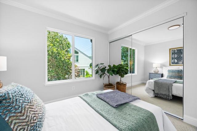 109 Cardiff Place, Santa Cruz CA: https://media.crmls.org/mediaz/5c10c76a-bb47-4d19-bd58-1621f8c11a7d.jpg