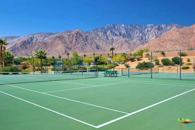 895 Ventana, Palm Springs, CA 92262