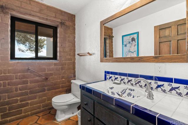 Detail Gallery Image 27 of 68 For 710 Buena Creek Rd, San Marcos,  CA 92069 - 3 Beds | 3/1 Baths