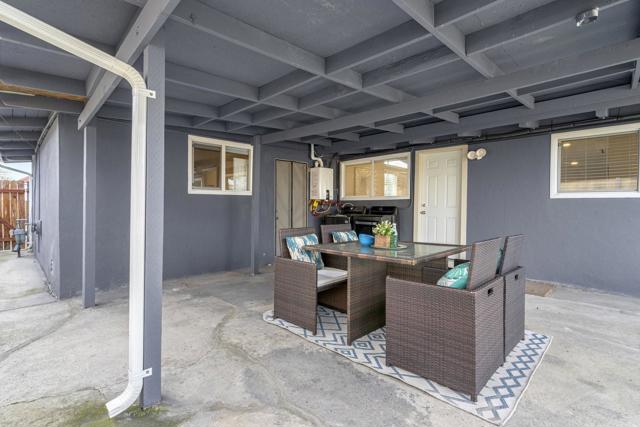 Image 26 of 47 For 1163 Palamos Avenue