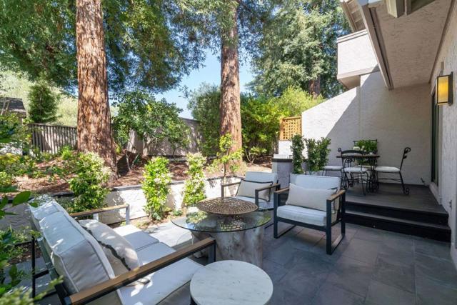 228 Sand Hill Circle, Menlo Park CA: https://media.crmls.org/mediaz/5c124ebf-ad84-454c-995b-d9b2dbb14fbe.jpg