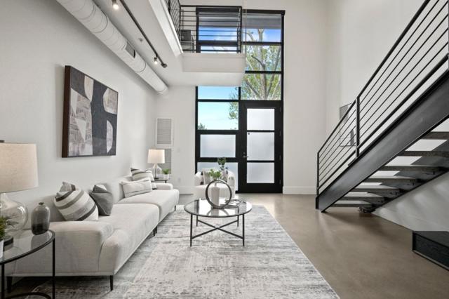 925 The Alameda, San Jose CA: https://media.crmls.org/mediaz/5c132ef5-eed1-4e45-9e46-24479804e0db.jpg