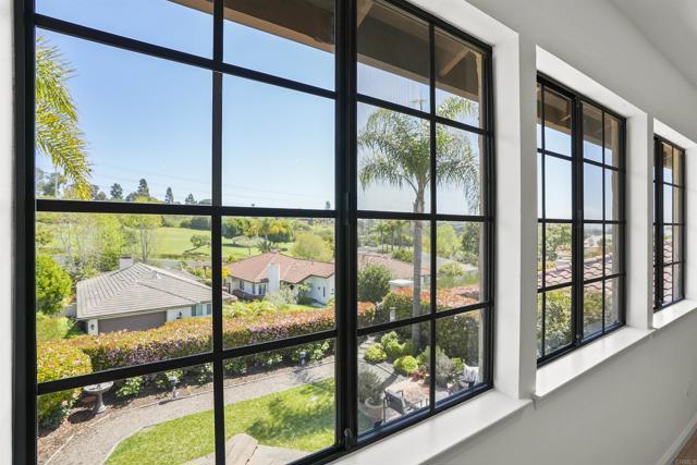 Detail Gallery Image 24 of 40 For 1240 Ladera Linda, Del Mar,  CA 92014 - 3 Beds | 2/1 Baths