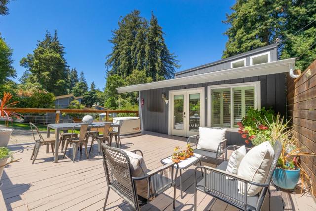 321 Valencia Road, Aptos CA: https://media.crmls.org/mediaz/5c145829-5471-4c45-9e50-4464cd961d01.jpg