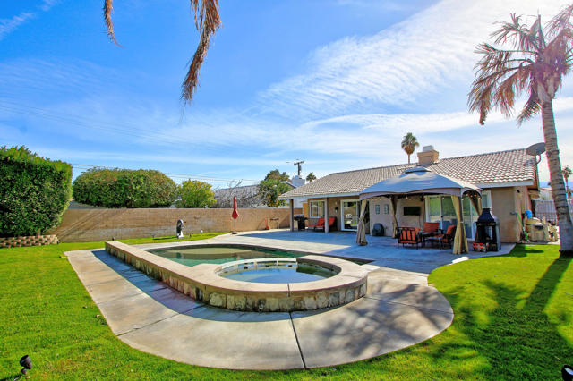 68330 Vega Road, Cathedral City CA: https://media.crmls.org/mediaz/5c14cfb1-760e-48fc-8068-81388310d302.jpg