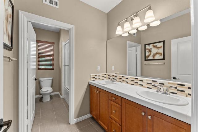 Detail Gallery Image 29 of 62 For 7090 Sitio Corazon, Carlsbad,  CA 92009 - 4 Beds | 3/1 Baths