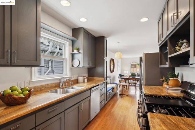 1626 Kains Ave., Berkeley CA: https://media.crmls.org/mediaz/5c15ab44-e83d-4e99-8b62-097f43065e6c.jpg