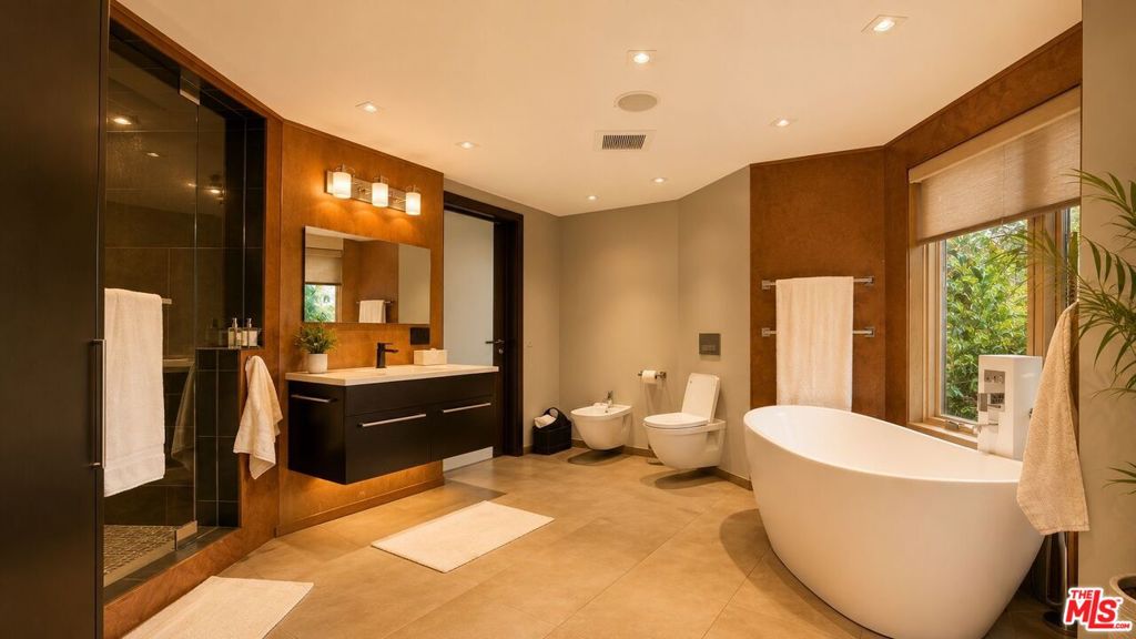 MLS #26847781 image #28