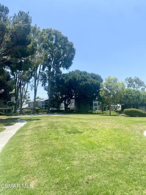 2703 Meadowwood, Santa Ana CA: https://media.crmls.org/mediaz/5c1821c2-f0b1-46e6-bbcd-fc1becb4689b.jpg