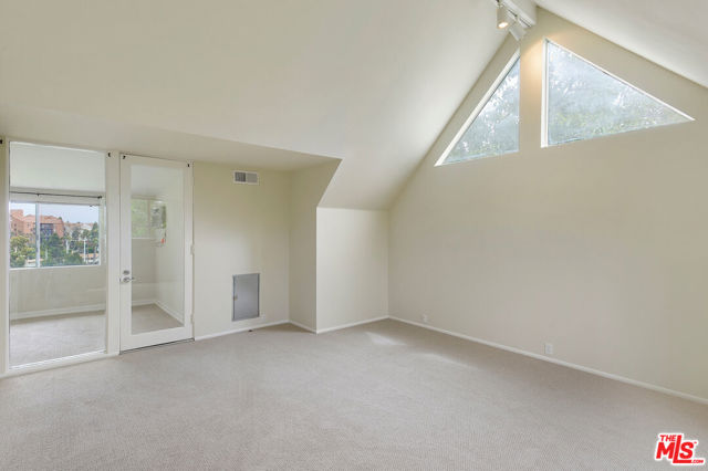 Drew Fenton | 902 EL MEDIO Avenue Pacific Palisades CA | MLS: 7315125