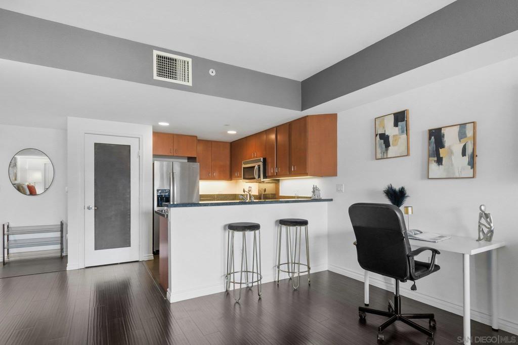 875 G St - photo 11