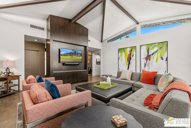 2420 Paseo Del Rey, Palm Springs CA: https://media.crmls.org/mediaz/5c1ca0e2-3527-4d6a-ad16-c6383b41d3c5.jpg