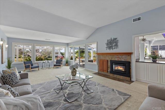 1054 La Sombra Drive, San Marcos CA: https://media.crmls.org/mediaz/5c1d0021-f5f1-459d-8d21-bb7921d5a491.jpg