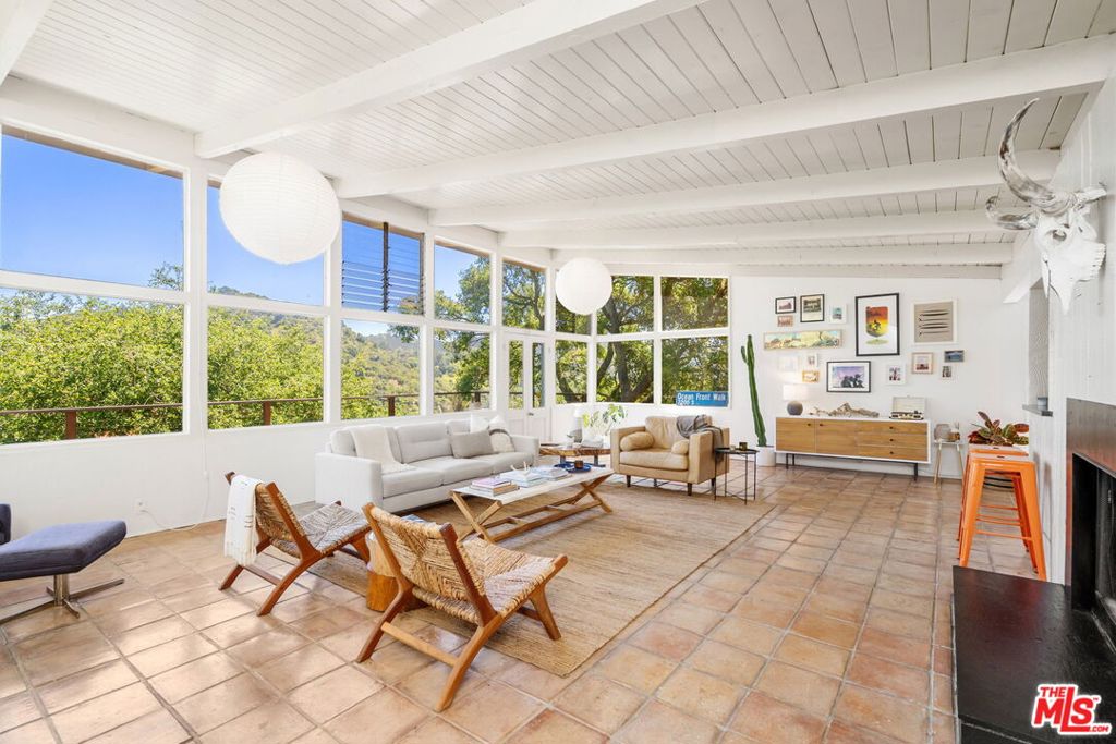 19783 Valley View Drive