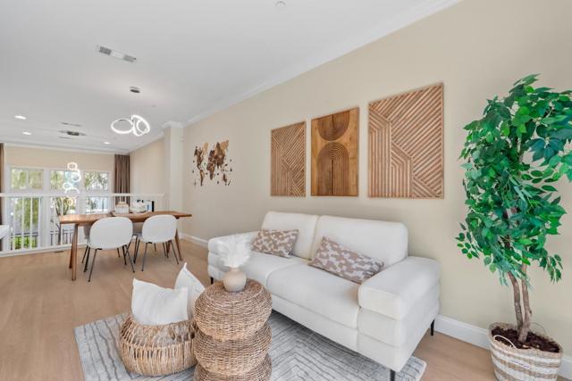1180 Glin Terrace, Sunnyvale CA: https://media.crmls.org/mediaz/5c1e963b-f562-4f7d-80e9-ce9696b67487.jpg