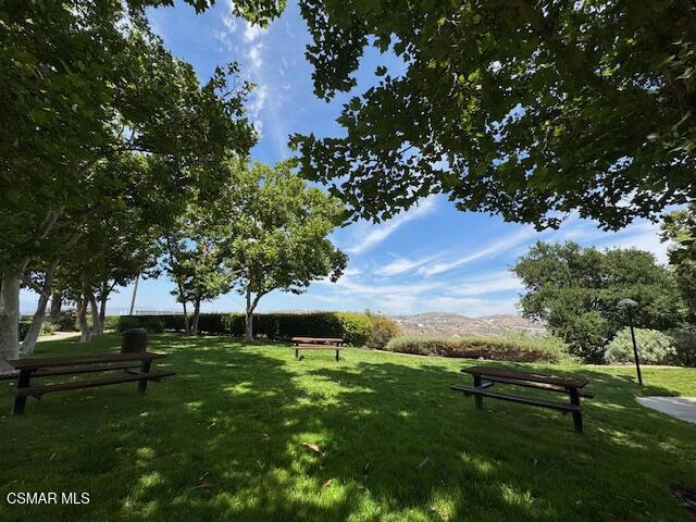 24479 Valle Del Oro, Newhall CA: https://media.crmls.org/mediaz/5c1f7f31-af59-4b88-bf4b-80b352105eb1.jpg