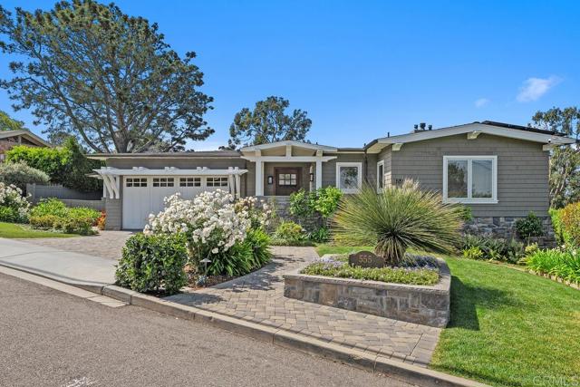 Detail Gallery Image 4 of 31 For 555 Amphitheatre Dr, Del Mar,  CA 92014 - 6 Beds | 5/1 Baths