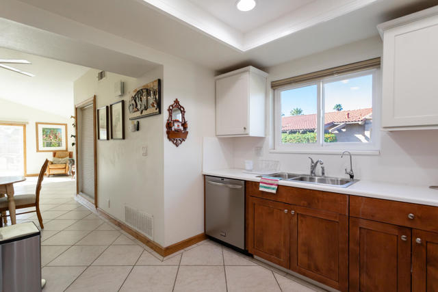 Image 8 of 69 For 82263 Odlum Drive